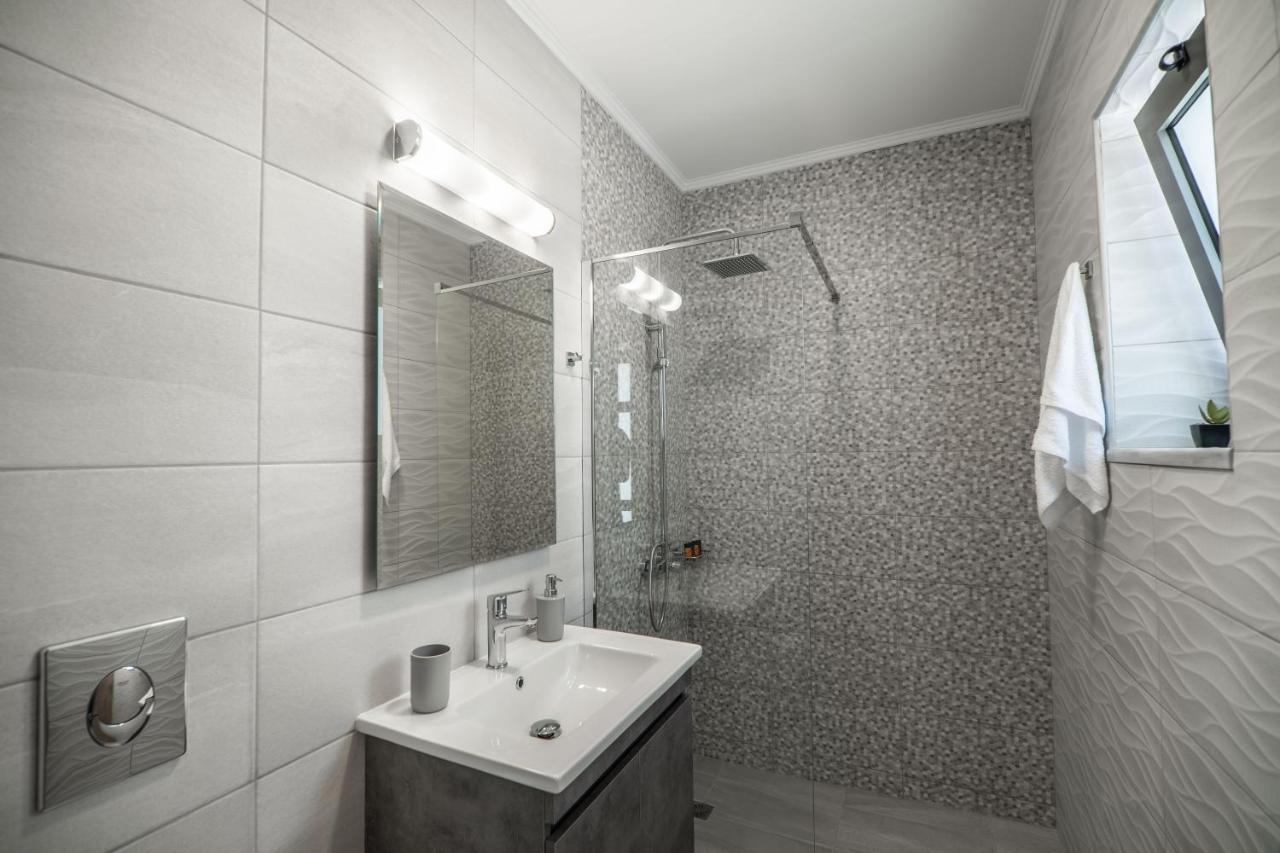 Kiani Apts Kalívesz Kültér fotó
